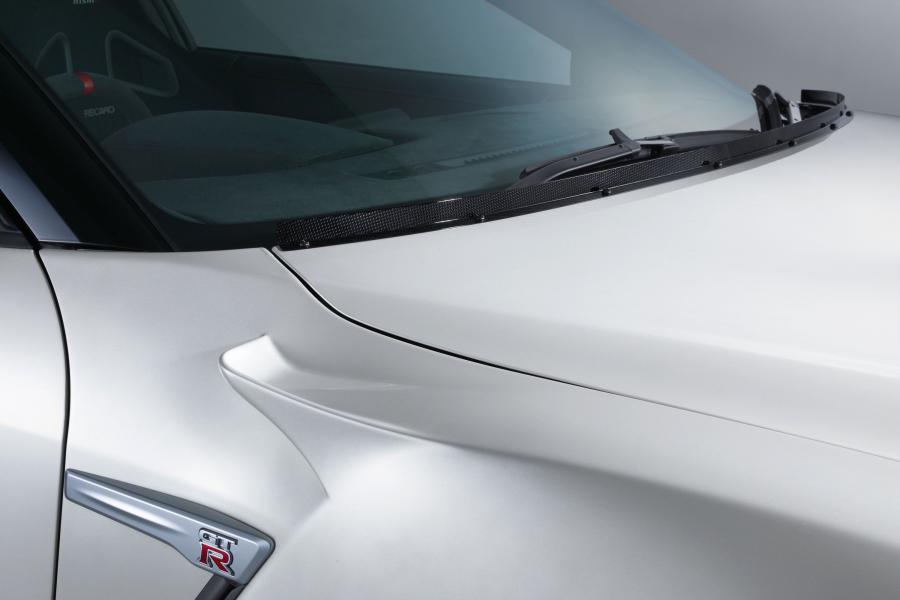 Детали экстерьера Nissan GT-R Nismo N Attack Package 2017 года  (фото 10 из 10)